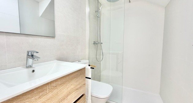 New Build - Town House - Cox - San Fernando