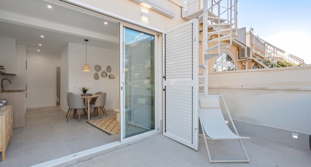 Verkoop - Adosado - Torrevieja - El chaparral