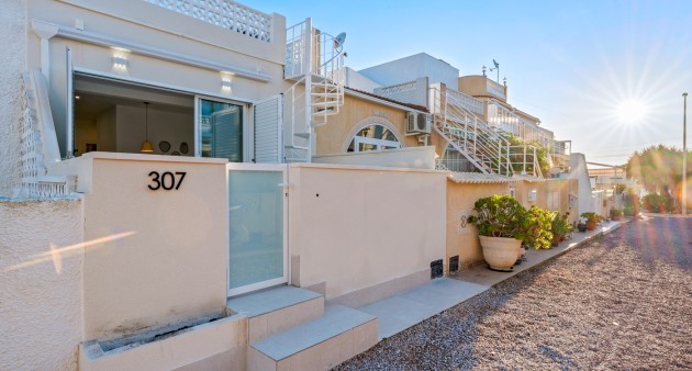 Verkoop - Adosado - Torrevieja - El chaparral