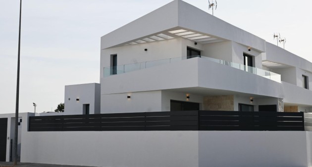 New Build - Villa - Dolores - polideportivo