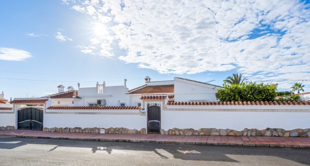 Sale - Villa - Ciudad Quesada - Rojales - Rojales