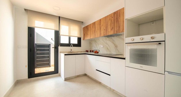 Nowo zbudowane - Bungalow - Cox - San Fernando