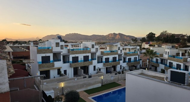 Nieuwbouw - Town House - Bigastro - pueblo