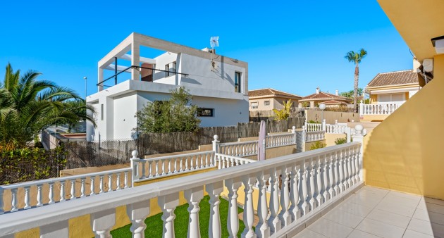 Sale - Semi-detached - Benimar