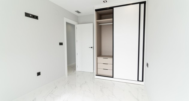 Nybygg - Villa - Orihuela costa - Punta Prima