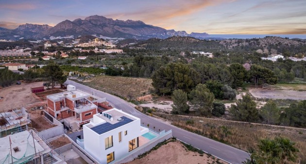 Nybygg - Villa - Polop - Urbanizaciones