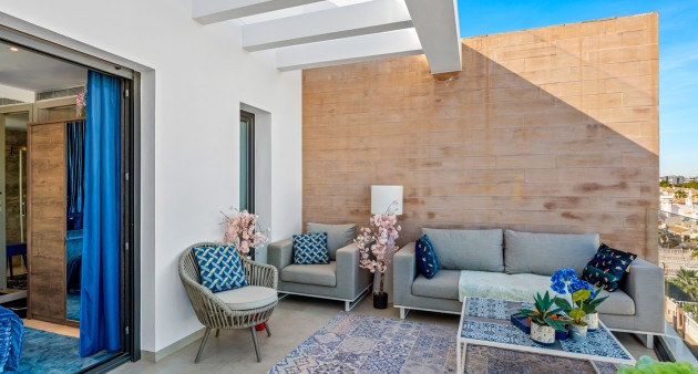 Sprzedaż - Penthouse - Villamartín