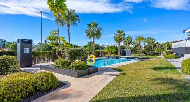 Sprzedaż - Penthouse - Villamartín