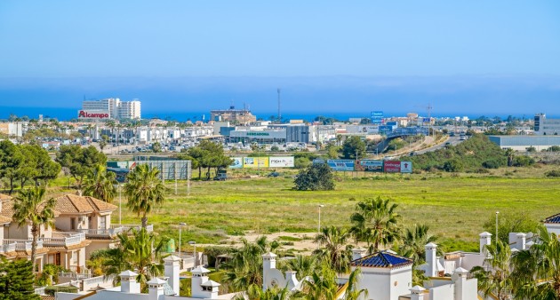 Sprzedaż - Penthouse - Villamartín