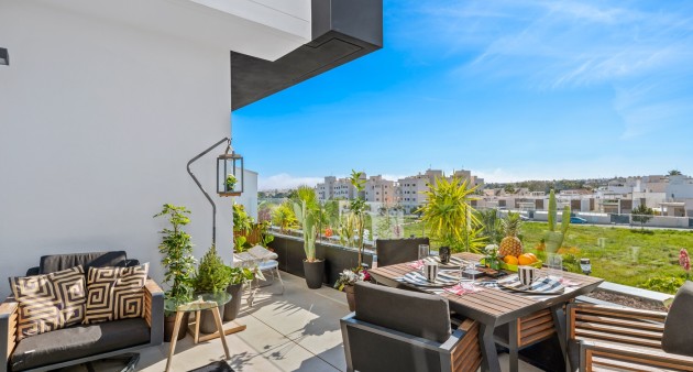 Sprzedaż - Penthouse - Villamartín