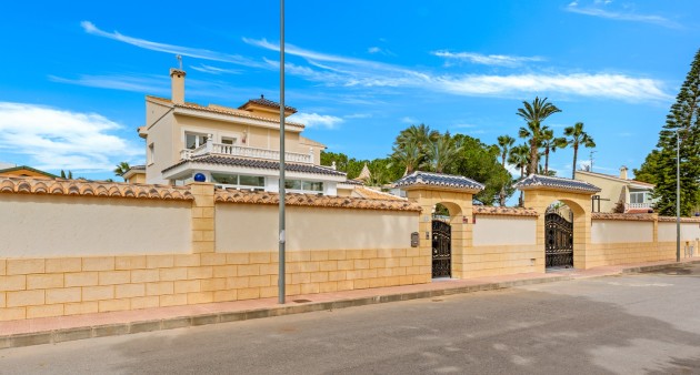 Sale - Villa - Ciudad Quesada - Rojales