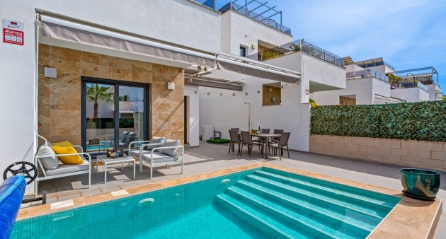 Venta - Chalet - Benijófar