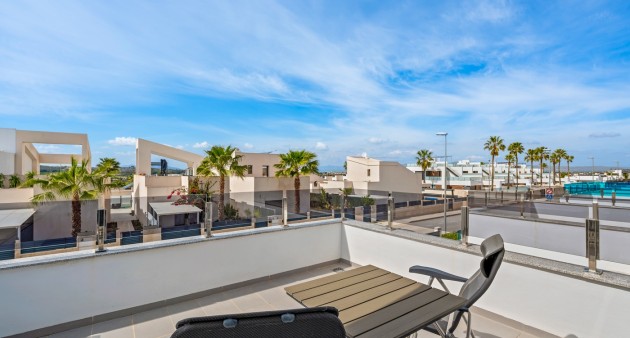 Venta - Chalet - Benijófar