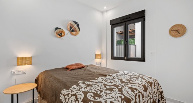 Venta - Chalet - Benijófar