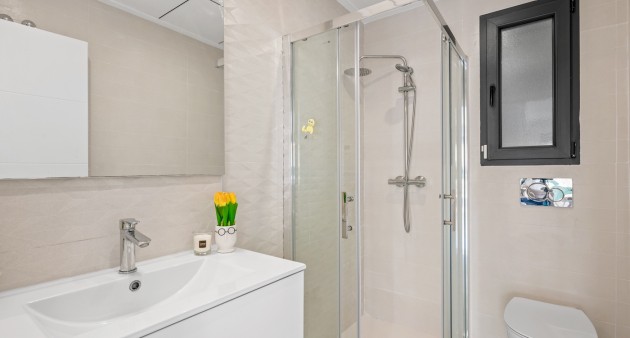 Venta - Chalet - Benijófar