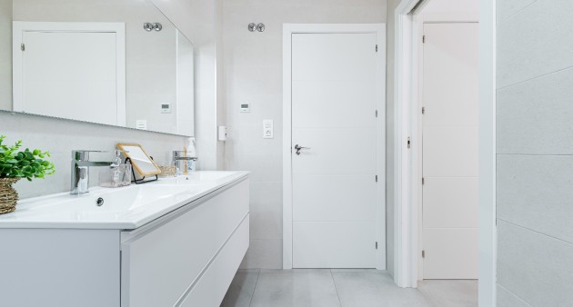 Venta - Chalet - Los Montesinos