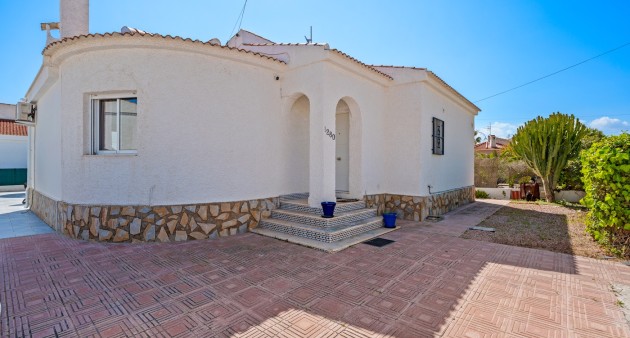 Sale - Villa - Ciudad Quesada - Rojales