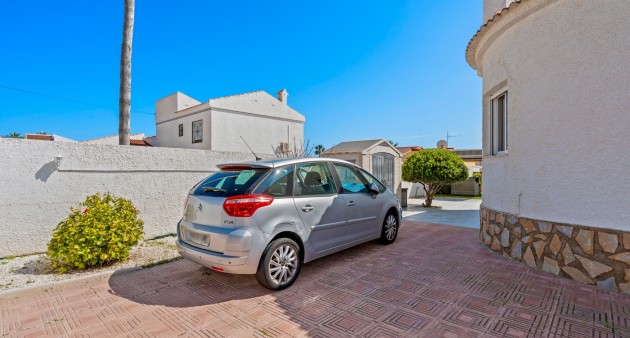 Sale - Villa - Ciudad Quesada - Rojales