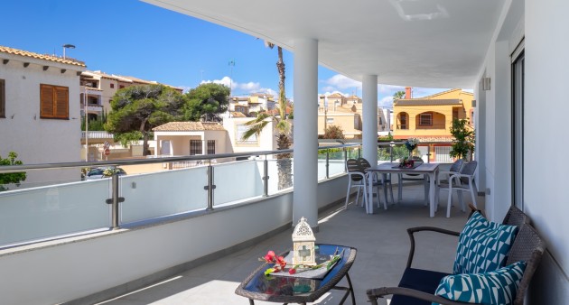 Sale - Villa - Torrevieja