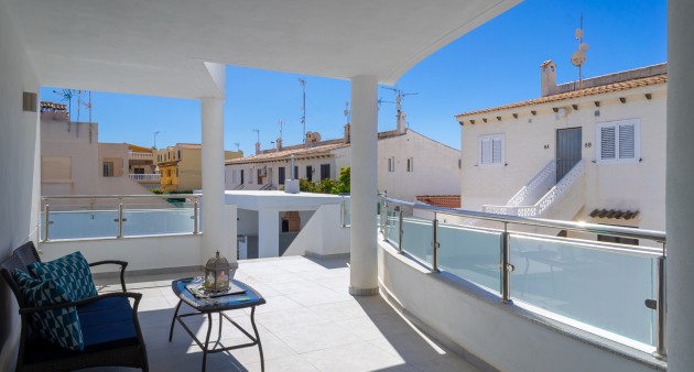 Sale - Villa - Torrevieja