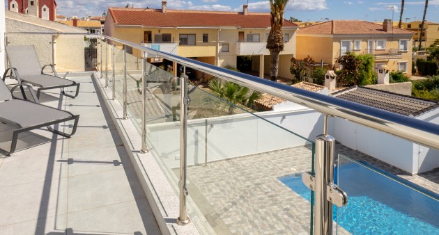 Sale - Villa - Torrevieja