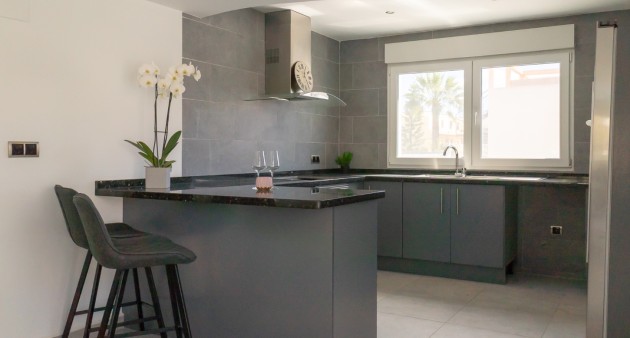 Sale - Villa - Torrevieja