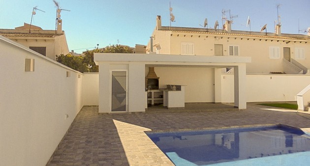 Sale - Villa - Torrevieja