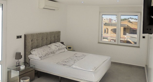 Sale - Villa - Torrevieja