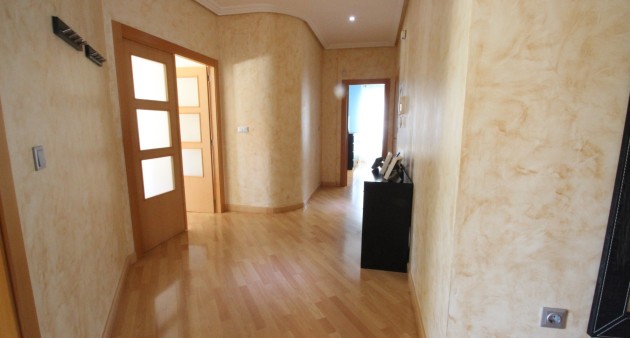 Sprzedaż - Apartament - Los Montesinos