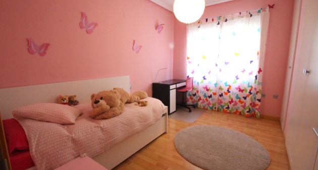 Sprzedaż - Apartament - Los Montesinos