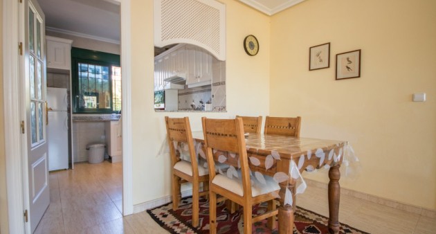 Sprzedaż - Apartament - Villamartín