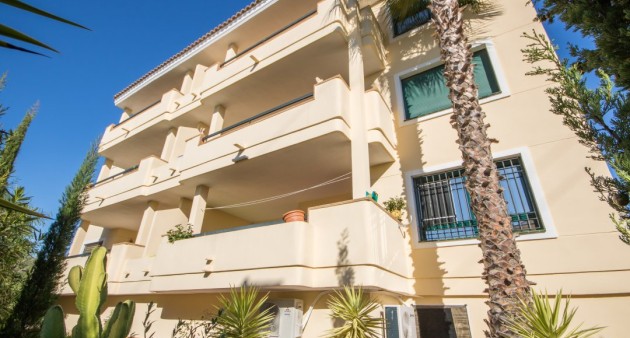 Sprzedaż - Apartament - Villamartín