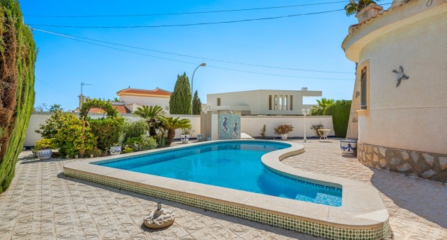 Sale - Villa - Ciudad Quesada - Rojales