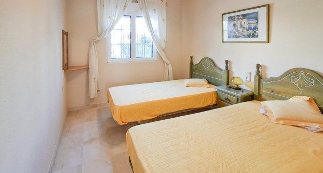 Sale - Town House - Villamartín