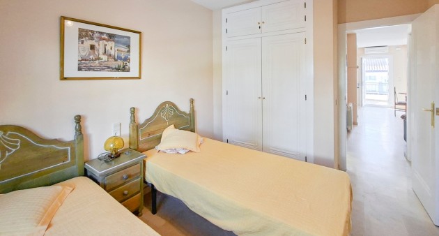 Sale - Town House - Villamartín