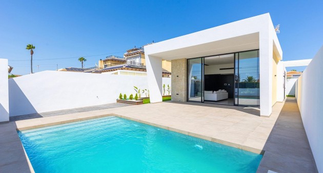 Nowo zbudowane - Willa - Torrevieja - Los Balcones