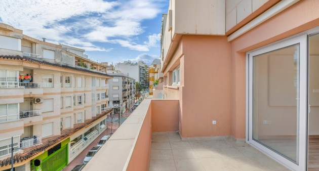 Sale - Apartment - Calpe - Centro