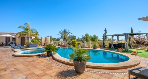 Sale - Country estate - Crevillente