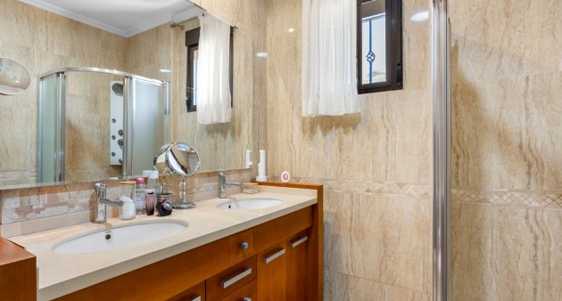 Sale - Country estate - Crevillente