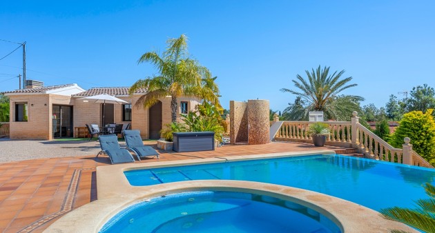 Sale - Country estate - Crevillente