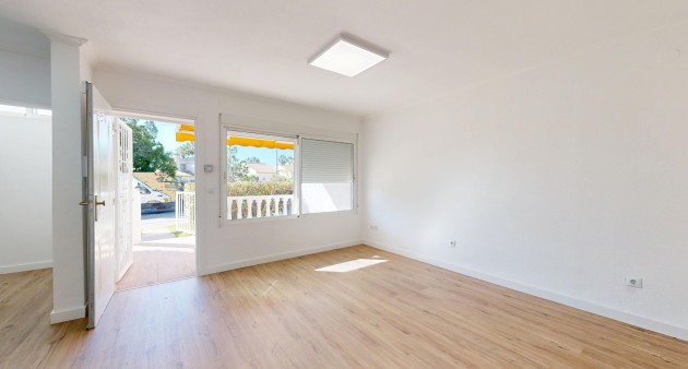 Sale - Bungalow - Orihuela costa - Villamartín