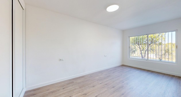 Sale - Bungalow - Orihuela costa - Villamartín