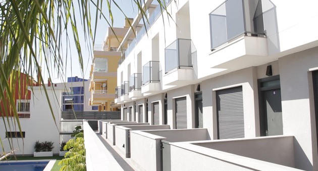 Nueva construcción  - Adosado - Santa Pola