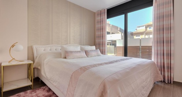 Sale - Villa - Torrevieja