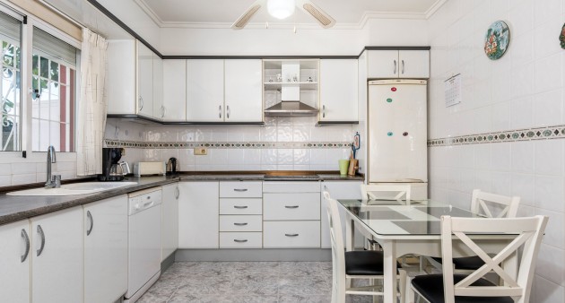 Sale - Townhouse - Torrevieja - Torrevieja - Aguas Nuevas