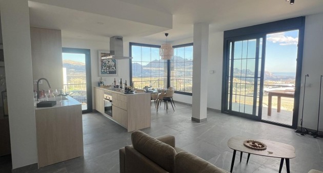 Nowo zbudowane - Willa - Polop - PAU1