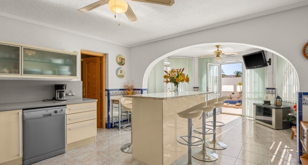 Sale - Villa - Ciudad Quesada - Rojales