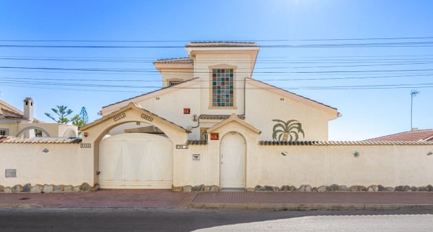 Sale - Villa - Ciudad Quesada - Rojales