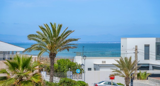 Venta - Chalet - Torrevieja - La Mata