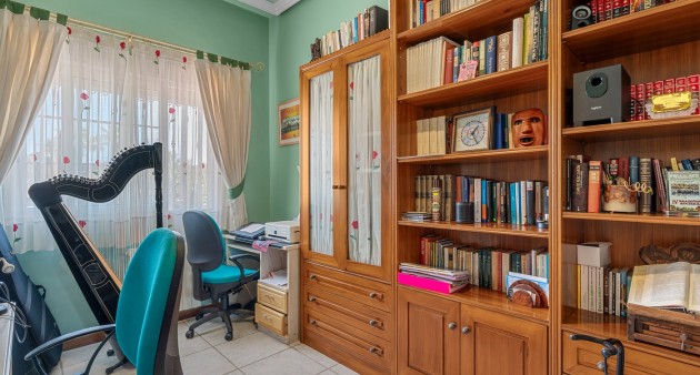 Venta - Chalet - Torrevieja - La Mata